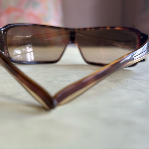 Prada Tortoise Shell Sunglasses - Picture 3 of 11
